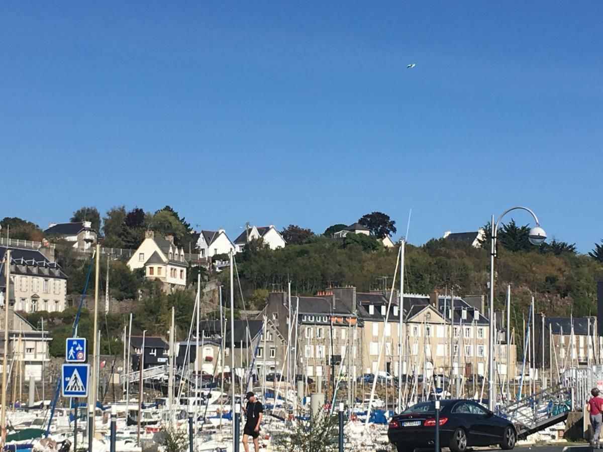 2 Pièces Avec Vue Sur Appartement